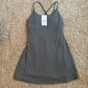 HALARA Everyday Cloudful 2-in-1 Flare Activity Dress Wannabe